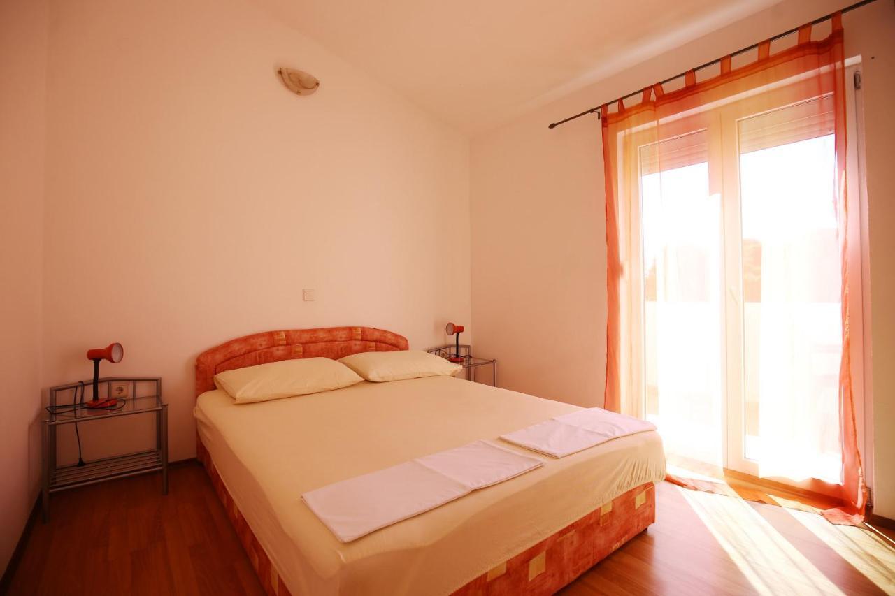Apartmani Buca Biograd Na Moru Exterior foto