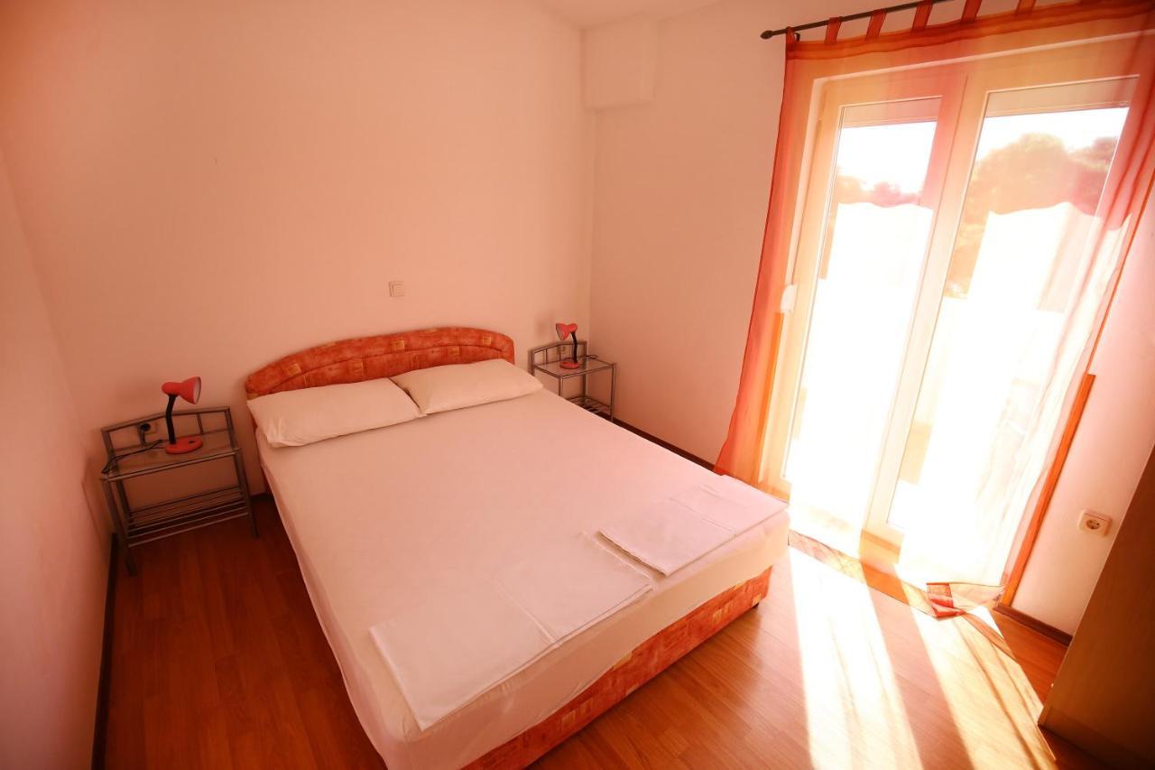 Apartmani Buca Biograd Na Moru Exterior foto
